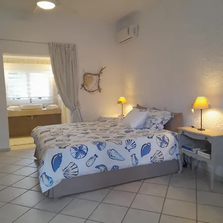 Bay Residences *