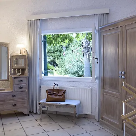 Bay Residences Rodhodháfni