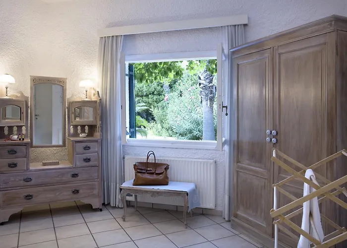 Bay Residences Rodhodhafni