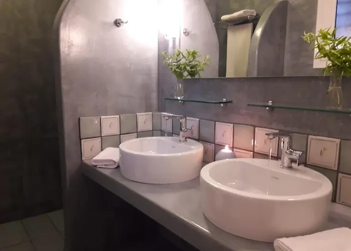 Bay Residences Rodhodhafni